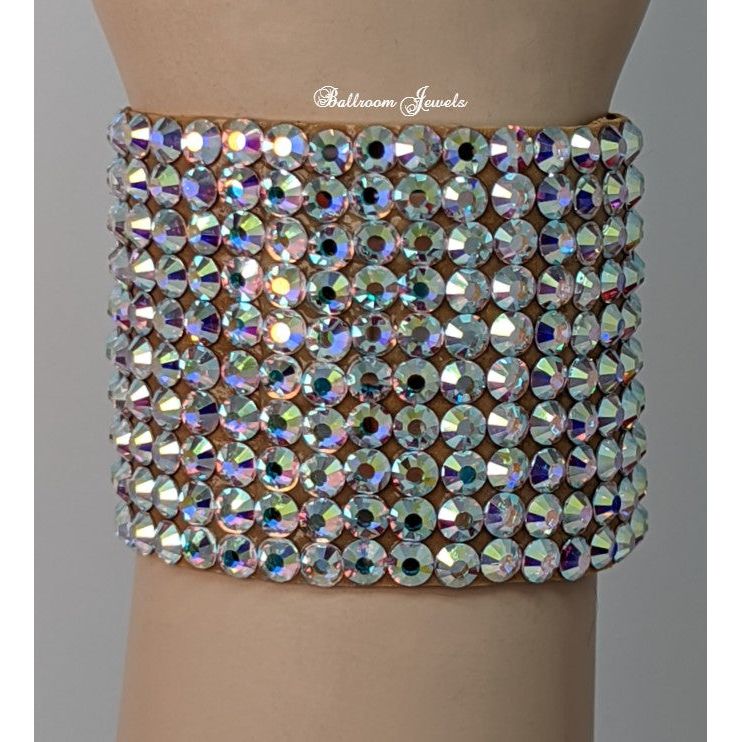 California Mermaid — Retro Vintage-Inspired Swarovski 10mm Faceted Round Crystal  Bead Bracelet