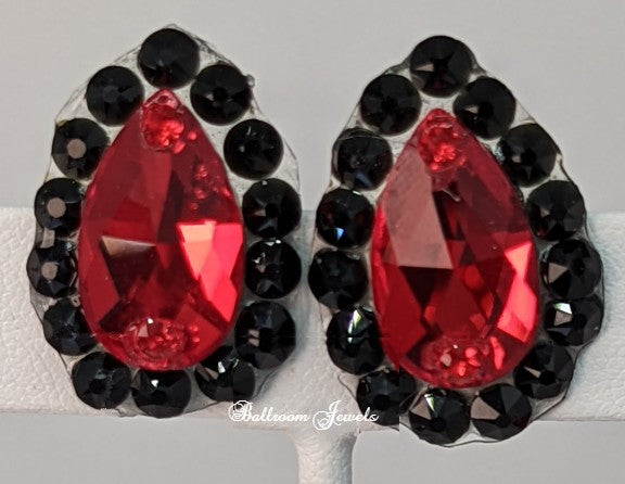 Pear crystal ballroom earrings - LIght Siam red and black