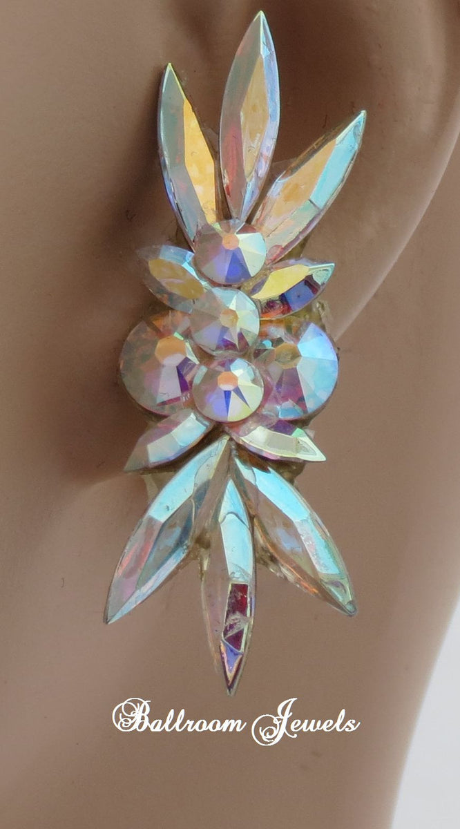 Top and deals bottom earrings
