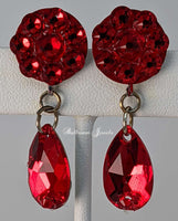 Flower and pear drop dangle crystal earring - Red (light siam)